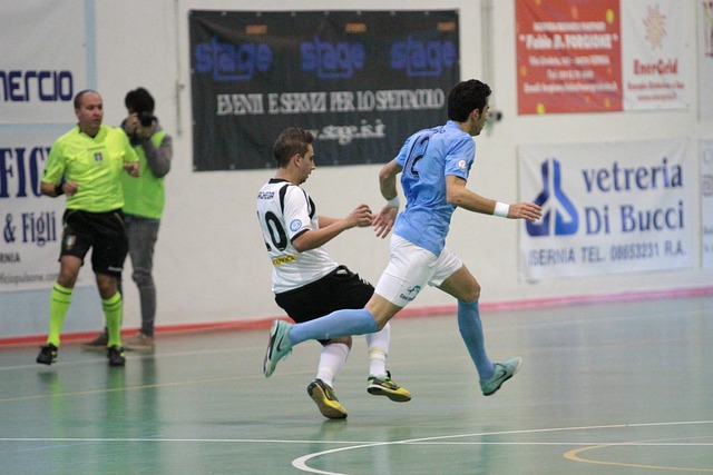 临的不仅是 临的不仅是