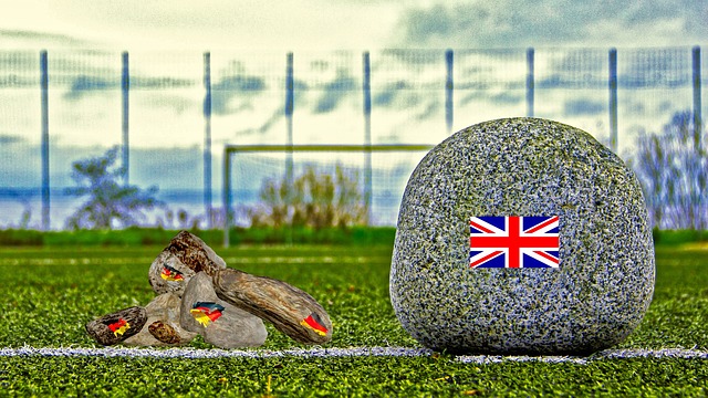 奇葩！国外12岁男孩母乳成瘾，一天要喝十几次，体重高达200多斤.