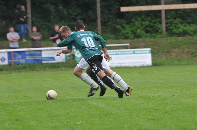 TA：维拉与布恩迪亚谈妥续约一年 德甲意甲都有球队对他有意.